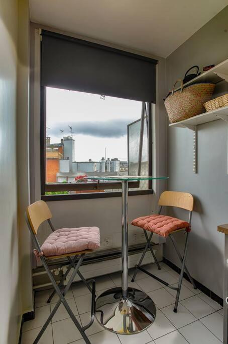 Studio With Balcony Parigi Esterno foto